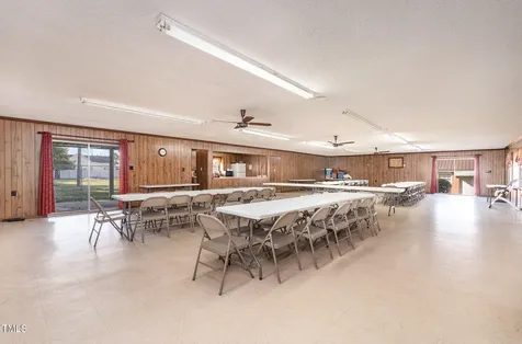 178 N Railroad Street Coats NC 27521