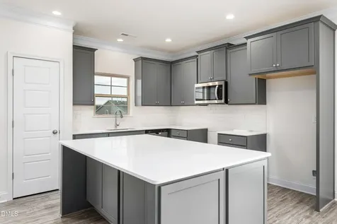 1926 Darrell Drive Graham NC 27253