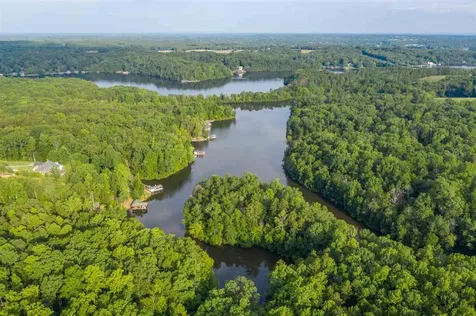 Lot 25 Peninsula Drive Roxboro NC 27574