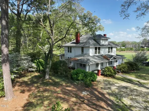 2024 Zebulon Road Zebulon NC 27597
