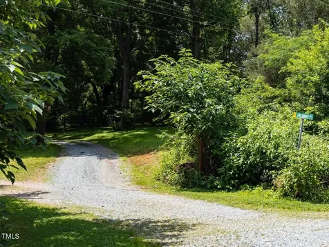 401 Buck Gunter Road Siler City NC 27344