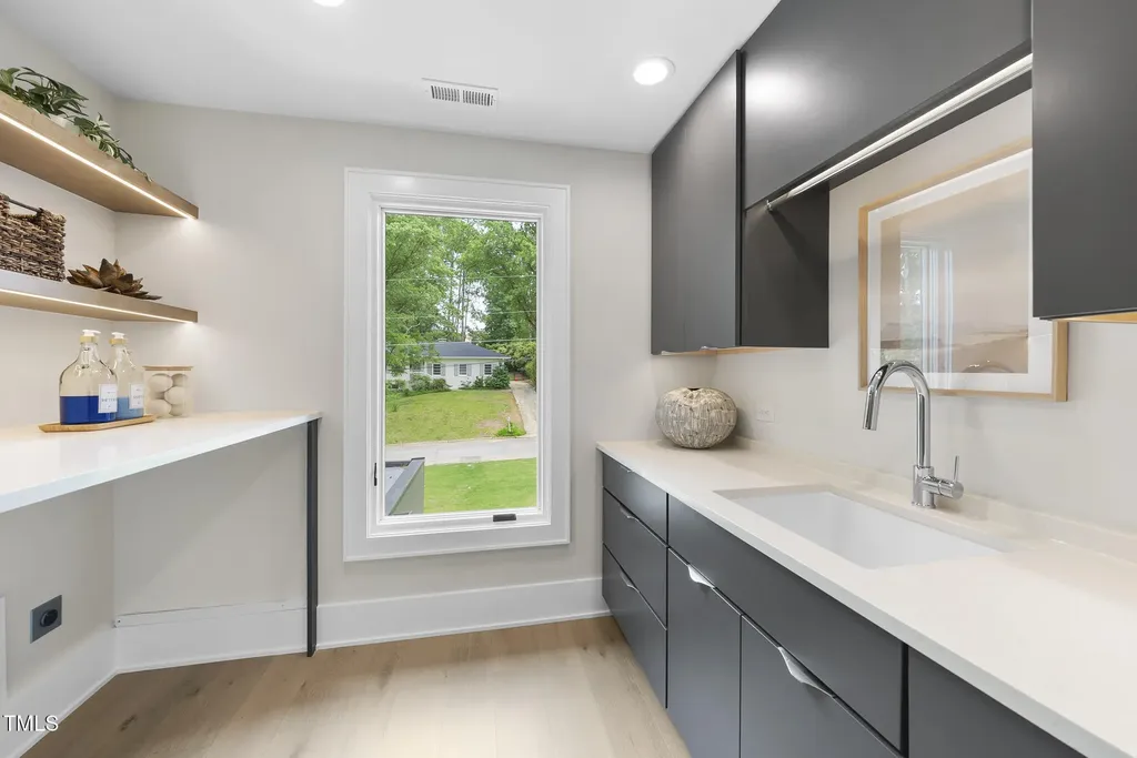 4123 Rockingham Drive Raleigh NC 27609