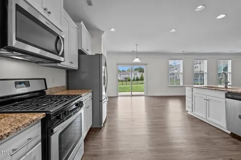 135 Glenfield Lane Burlington NC 27215