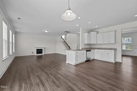 135 Glenfield Lane Burlington NC 27215