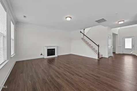 135 Glenfield Lane Burlington NC 27215