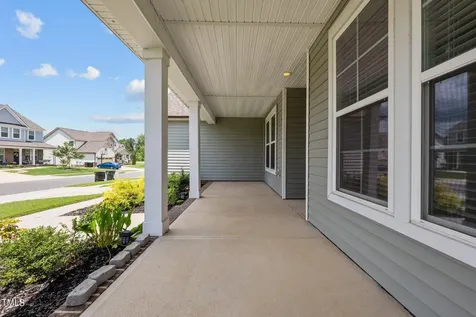 135 Glenfield Lane Burlington NC 27215