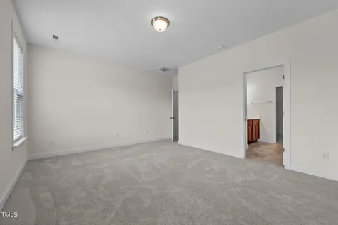 135 Glenfield Lane Burlington NC 27215