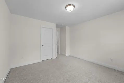 135 Glenfield Lane Burlington NC 27215