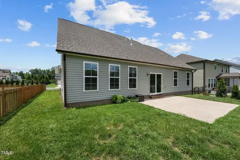135 Glenfield Lane Burlington NC 27215