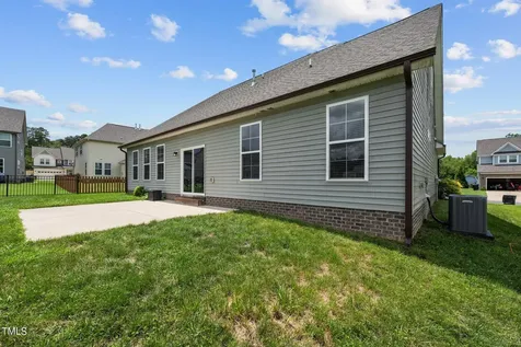 135 Glenfield Lane Burlington NC 27215