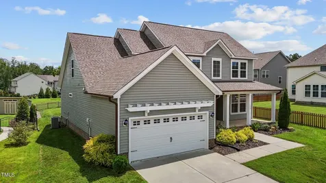 135 Glenfield Lane Burlington NC 27215