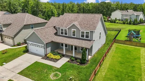 135 Glenfield Lane Burlington NC 27215