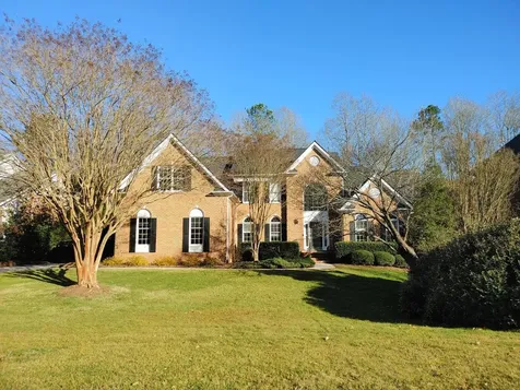 606 Preston Village Way Cary NC 27519