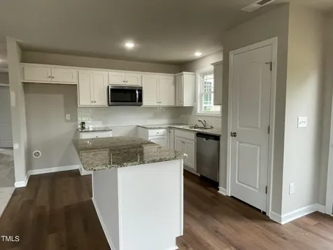 83 Oakfield Trace Drive Four Oaks NC 27524