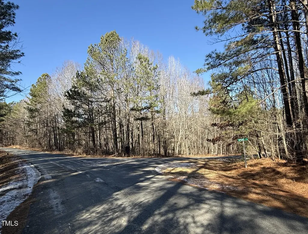 33 Henry Court Chapel Hill NC 27516