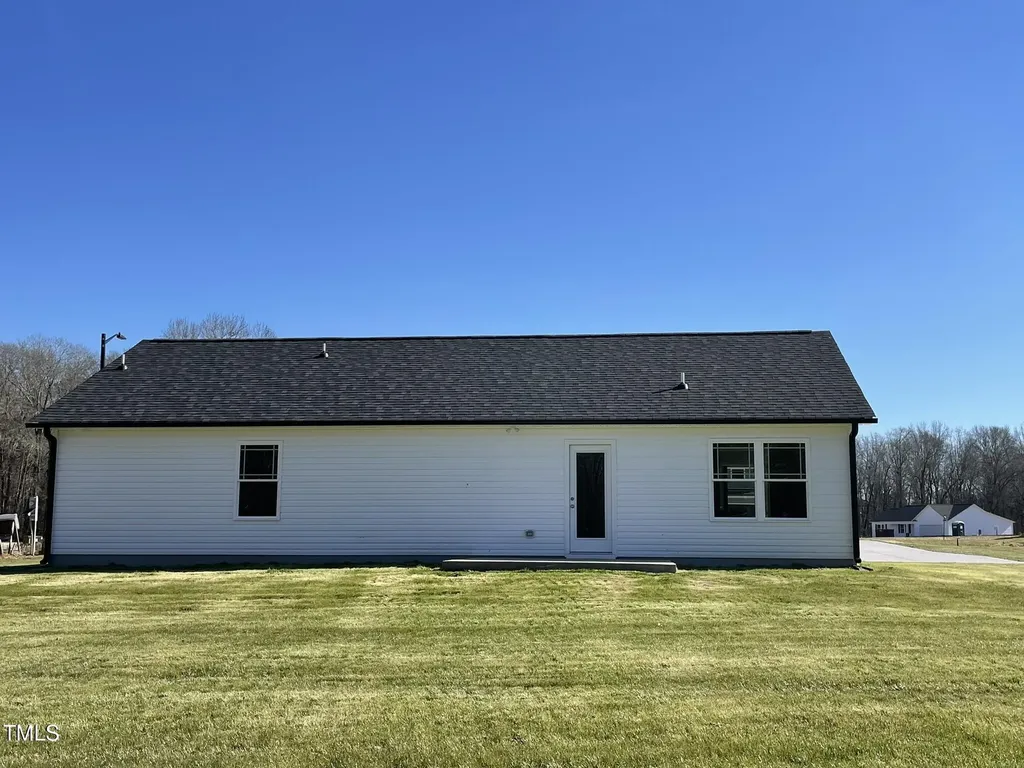 83 Harvest Hills Lane Dunn NC 28334