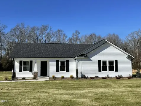 83 Harvest Hills Lane Dunn NC 28334