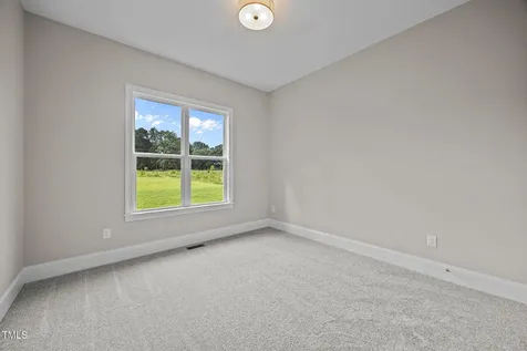 190 Broadleaf Lane Youngsville NC 27596