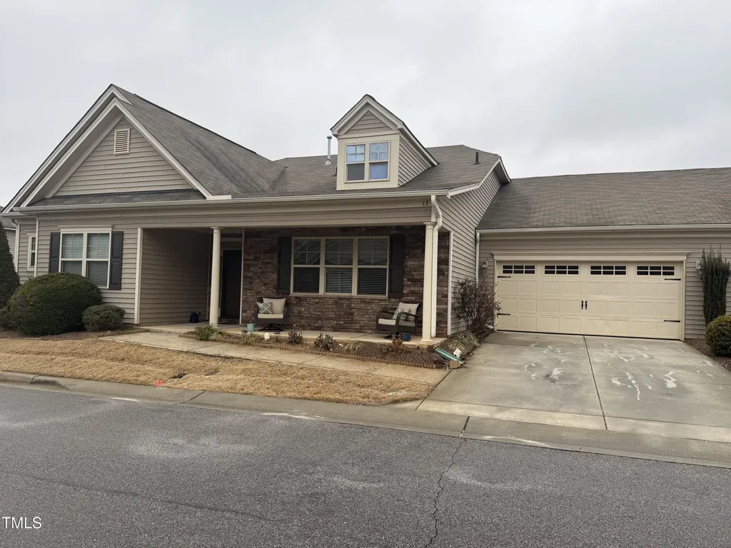 13 E Milan Court Clayton NC 27527