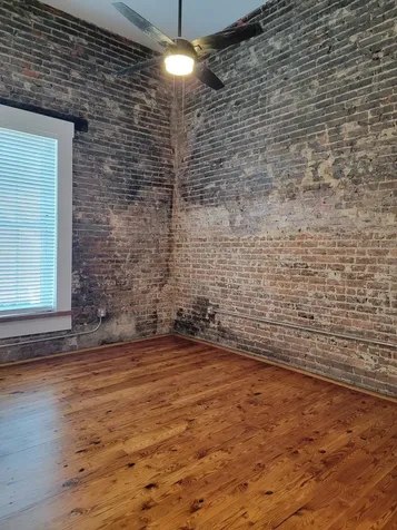 112 N Birch Avenue Siler City NC 27344
