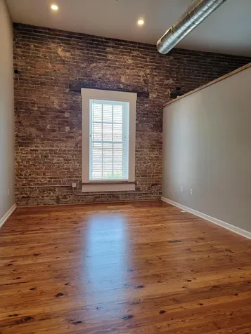 112 N Birch Avenue Siler City NC 27344