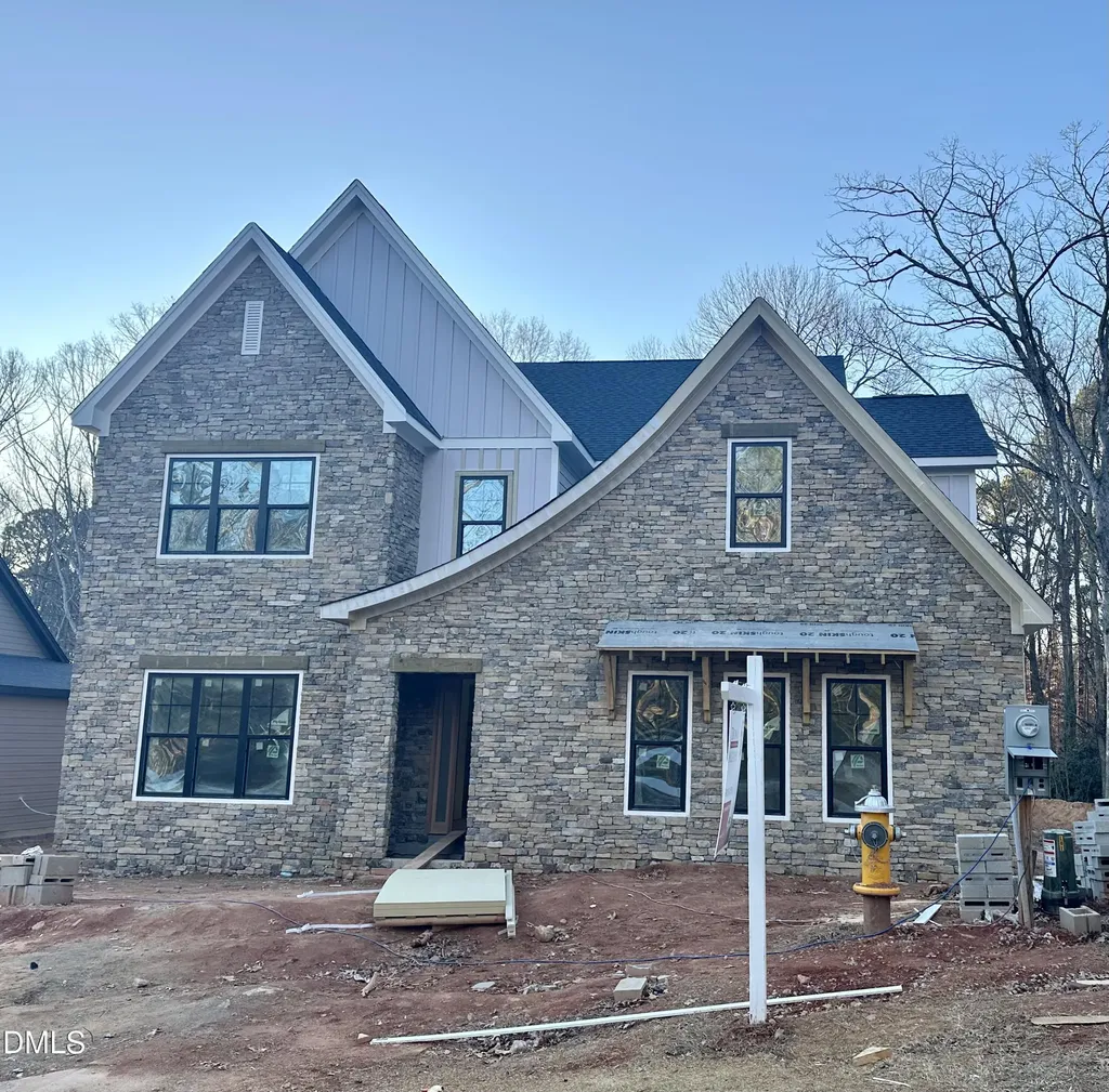 8721 Little Deer Lane Raleigh NC 27613