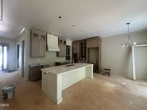 8721 Little Deer Lane Raleigh NC 27613