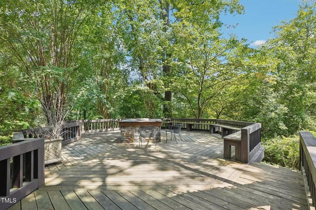 10305 Old Creedmoor Road Raleigh NC 27613