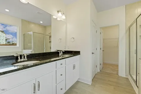 93 Ausban Rdg Lane Four Oaks NC 27524