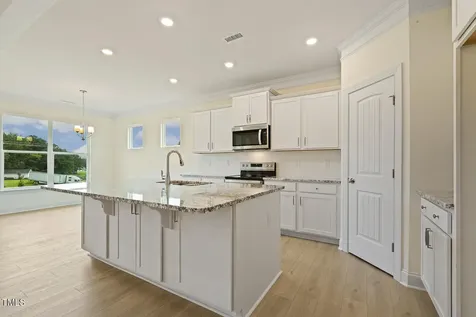 93 Ausban Rdg Lane Four Oaks NC 27524