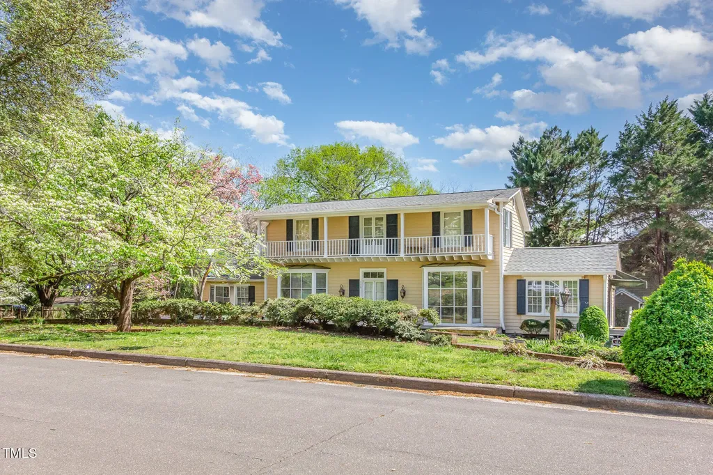 110 E Orange Street Hillsborough NC 27278