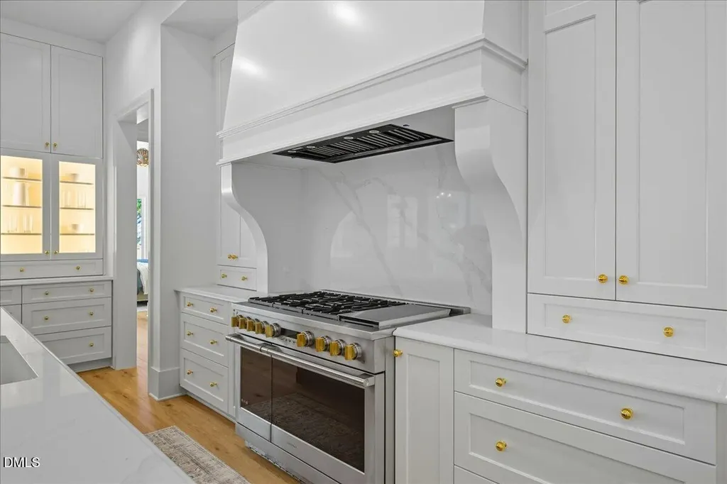4305 Windsor Place Raleigh NC 27609