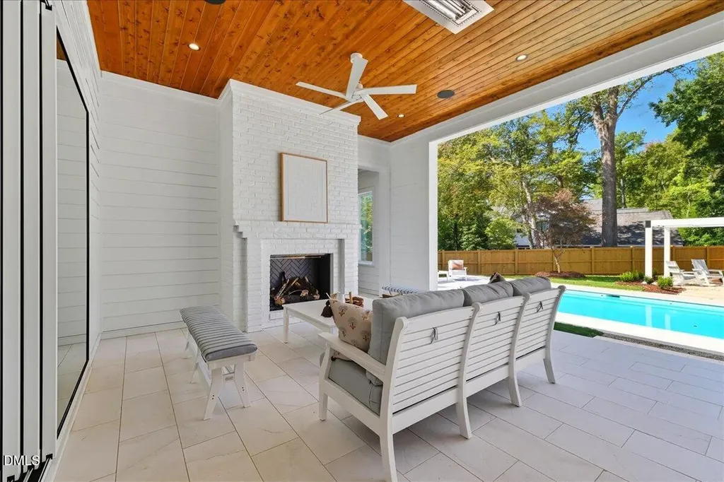 4305 Windsor Place Raleigh NC 27609