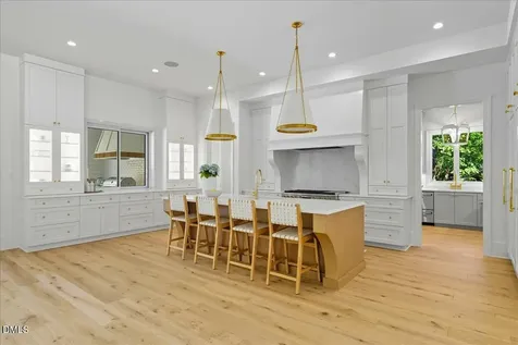 4305 Windsor Place Raleigh NC 27609