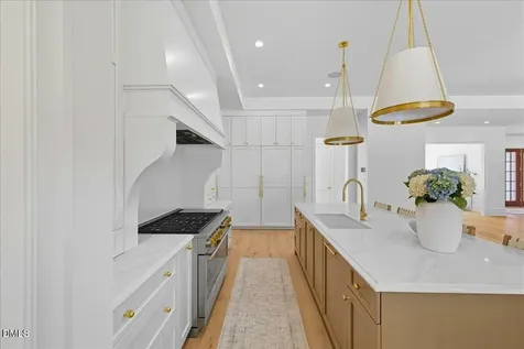 4305 Windsor Place Raleigh NC 27609