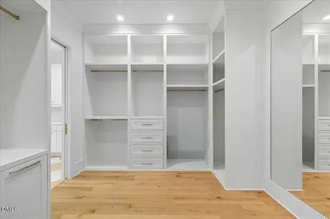4305 Windsor Place Raleigh NC 27609