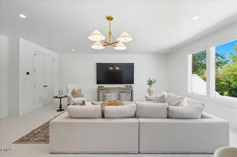 4305 Windsor Place Raleigh NC 27609