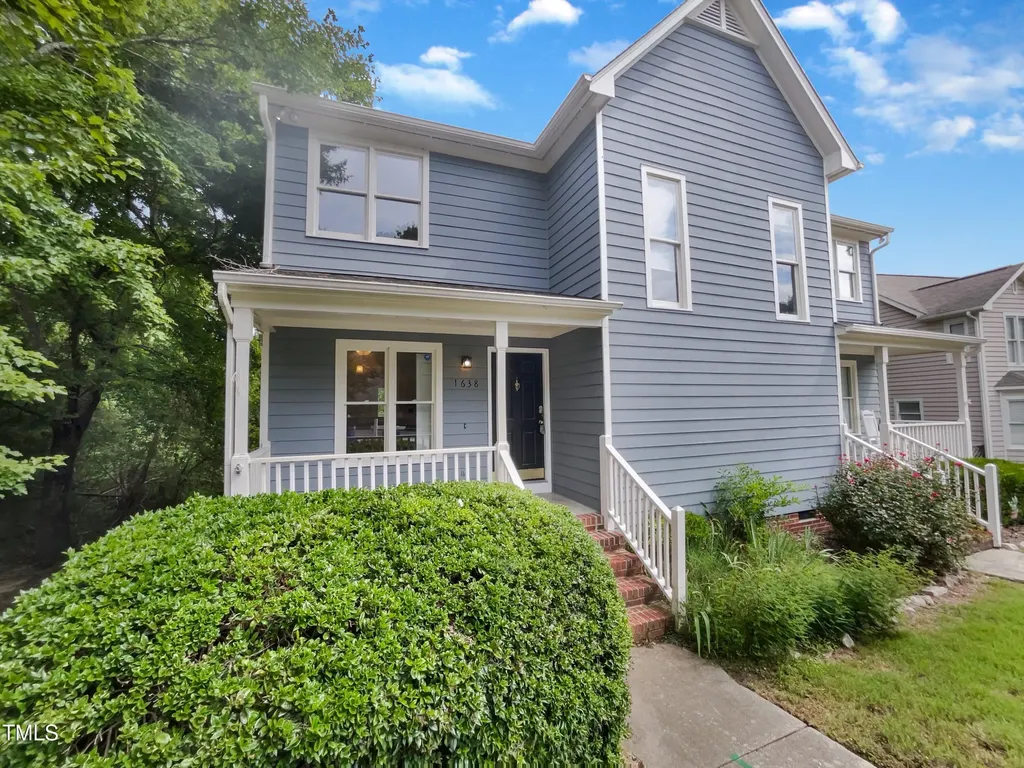 1638 Oakland Hills Way Raleigh NC 27604