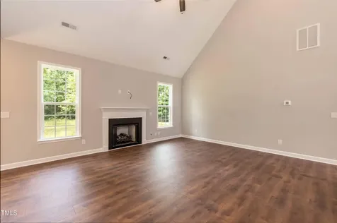 748 Rivers Edge Parkway Roanoke Rapids NC 27870