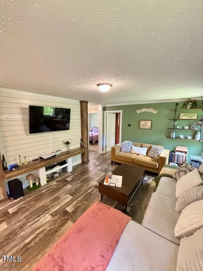 979 Natchez Trace Fuquay Varina NC 27526