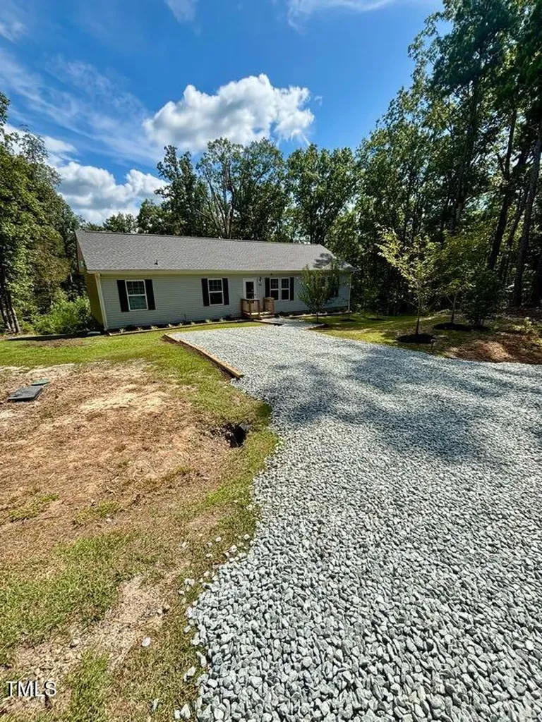 979 Natchez Trace Fuquay Varina NC 27526