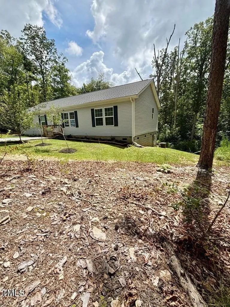 979 Natchez Trace Fuquay Varina NC 27526