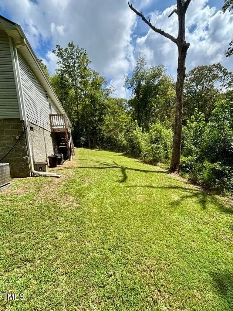 979 Natchez Trace Fuquay Varina NC 27526