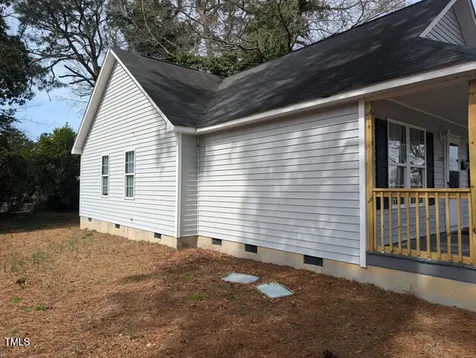1705 Seabrook Road Fayetteville NC 28301