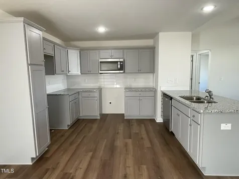 223 Magnolia Run Way Benson NC 27504