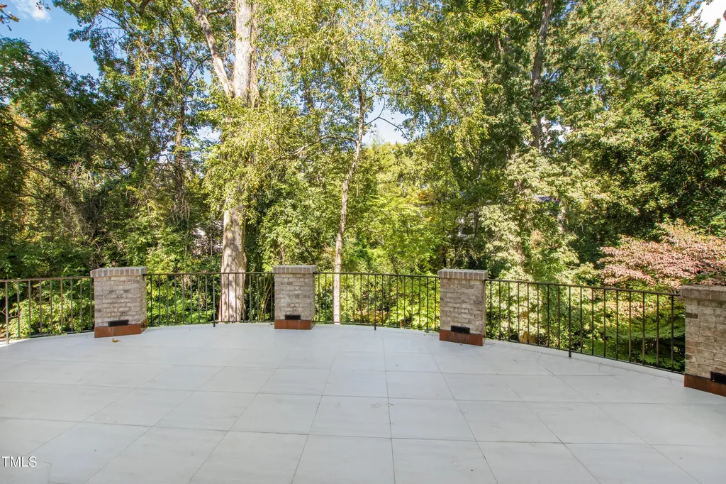 2658 Davis Street Raleigh NC 27608