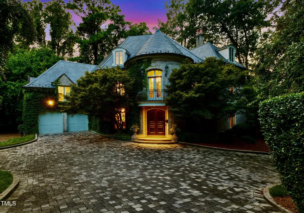 2658 Davis Street Raleigh NC 27608
