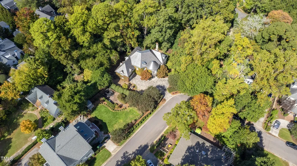 2658 Davis Street Raleigh NC 27608