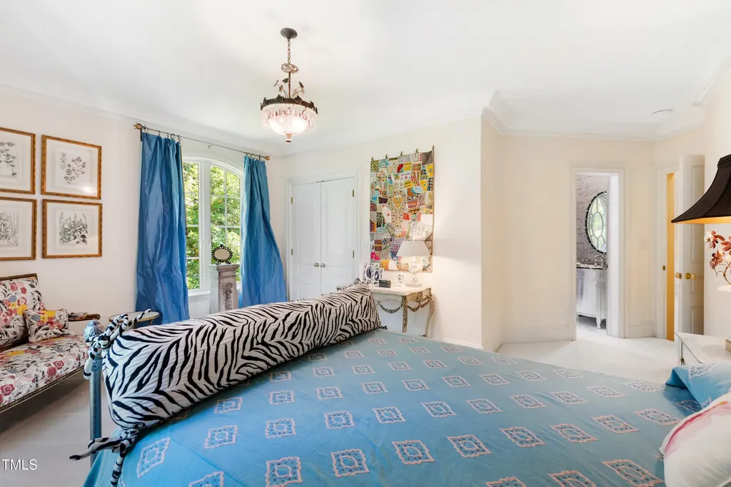 2658 Davis Street Raleigh NC 27608