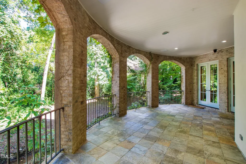 2658 Davis Street Raleigh NC 27608